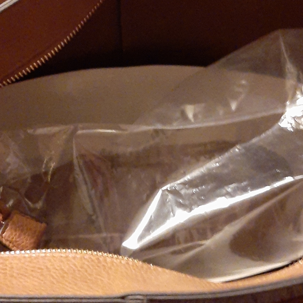 Purse - Picture 2 of 5